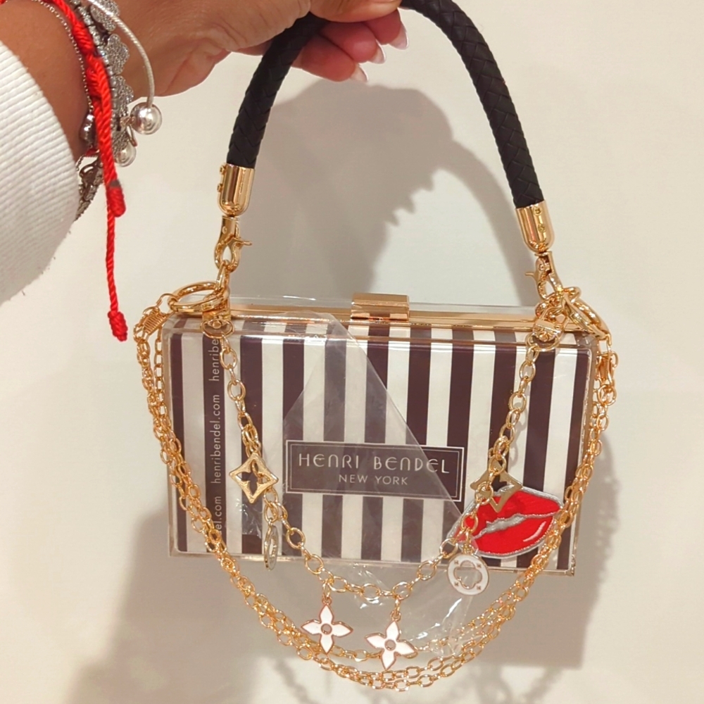 Henri Bendel Paper Shopping BAG UPCYCLED Novelty Clutch